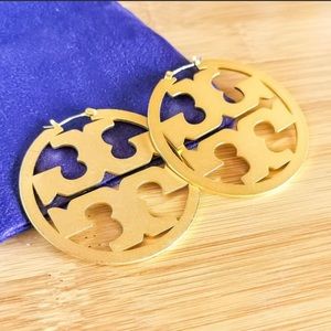 Tory Burch Miller MATTE Gold Hoop Earrings 2" NWOT Retails $158 Never Worn